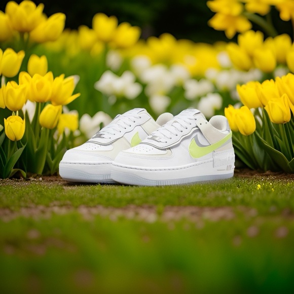 Nike Air Force 1 Shadow White/Lemon Twist/Wolf Grey - Picture 1 of 8